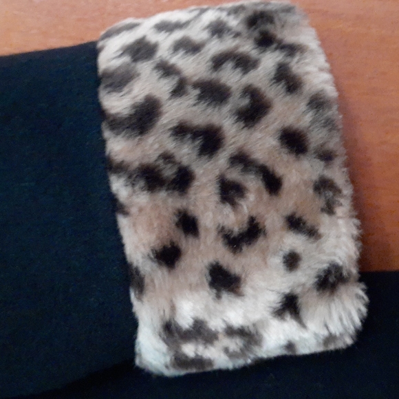 Coat - Picture 4 of 8